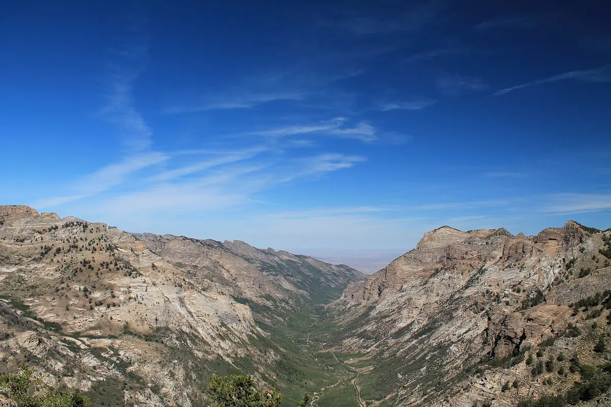 Lamoille Canyon in the Ruby Mountains under a blue sky